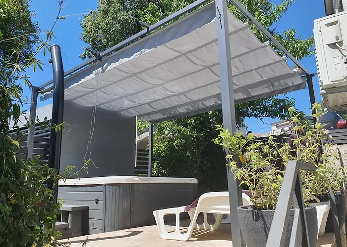 Dora ツリクヴェニツァ